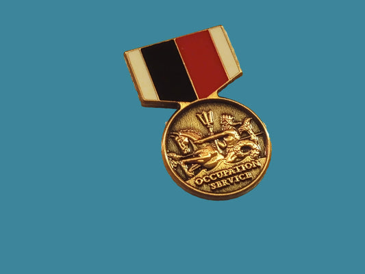 U.S MILITARY NAVY MARINE CORPS OCCUPATION MEDAL HAT LAPEL PIN MINI SIZE 1 1/8"