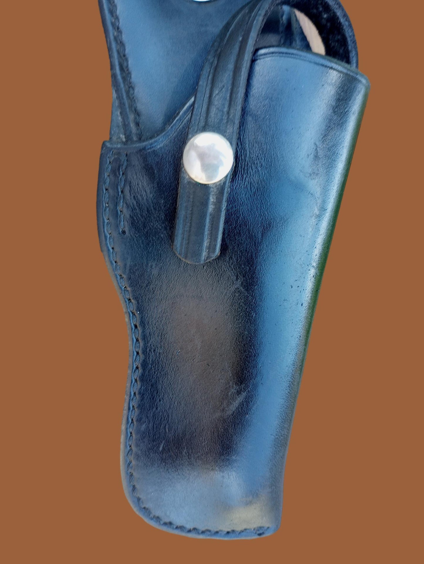 Don Hume Maker leather holster for revolvers drop swivel design