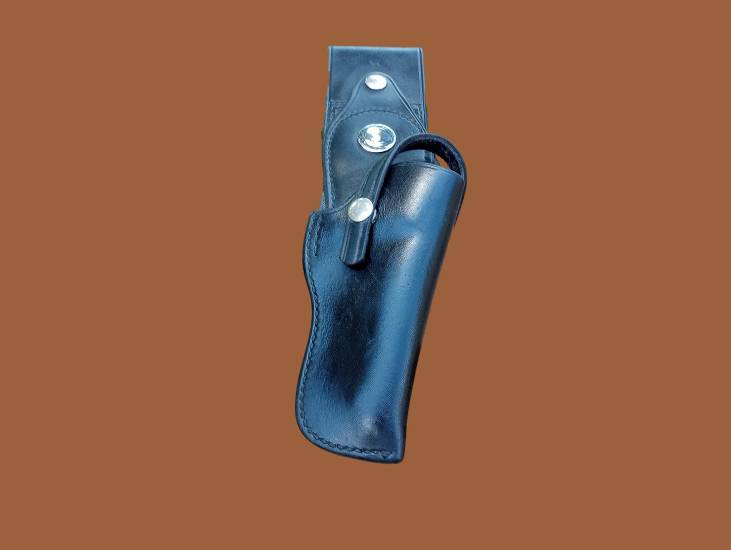 Don Hume Maker leather holster for revolvers drop swivel design
