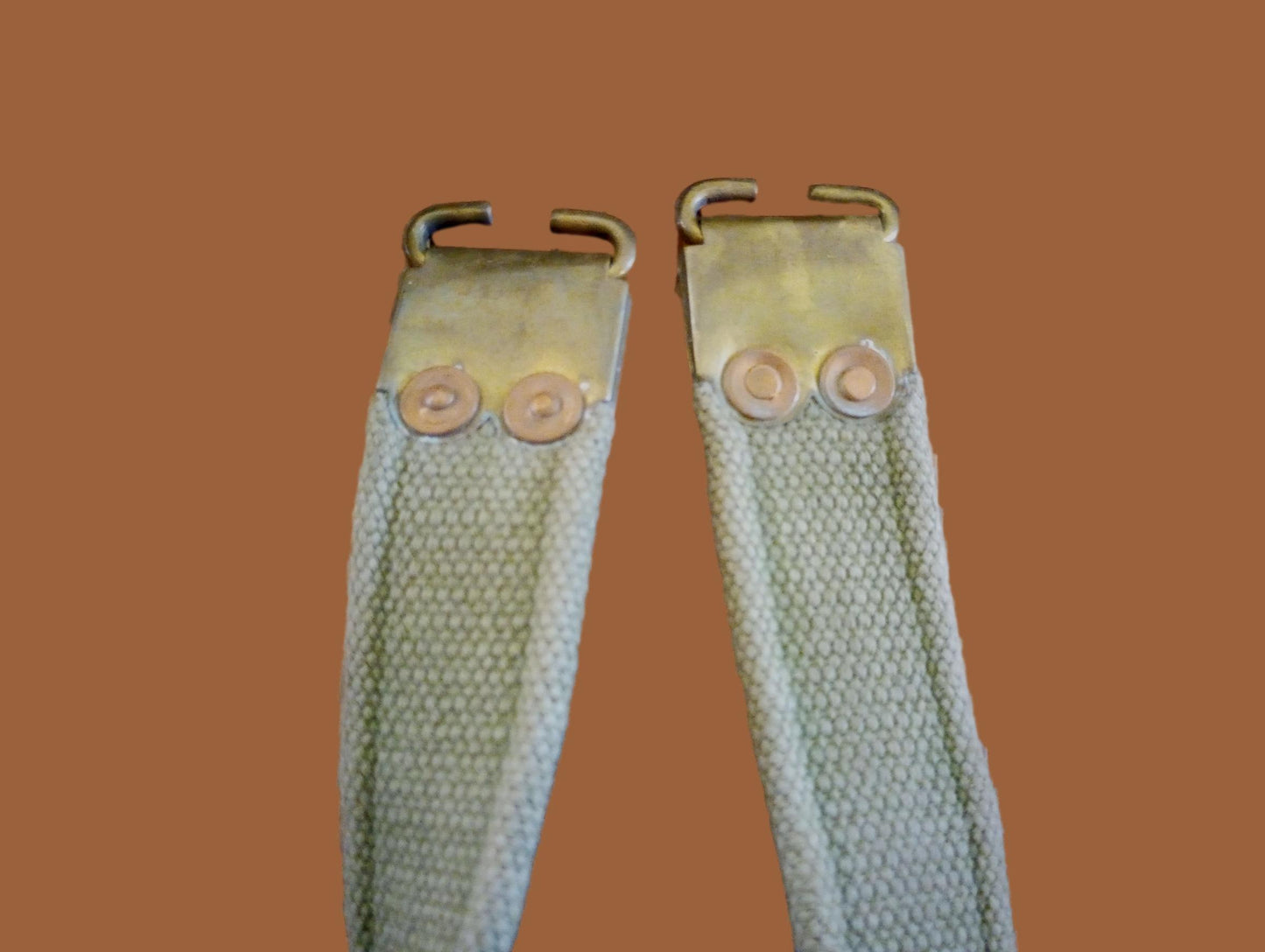 WWII BRITISH MILITARY ENFIELD KHAKI RIFLE SLING ORIGINAL BRITISH WEB P-37