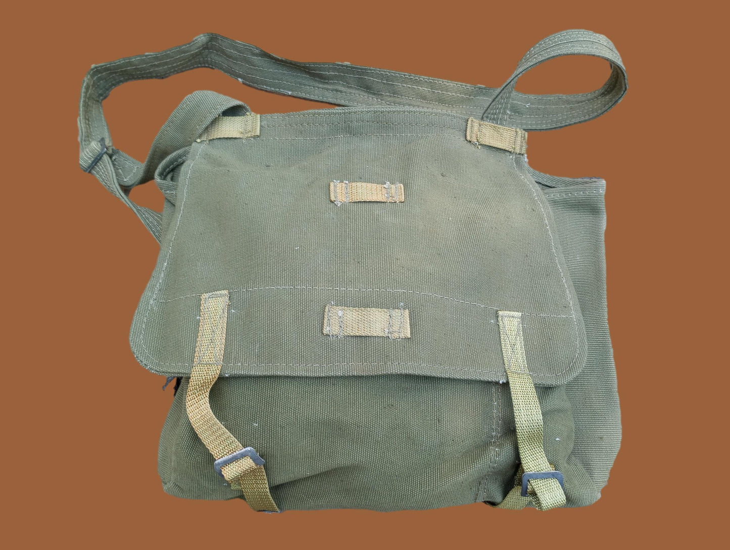 MILITARY SHOULDER BAG WITH ADJUSTABLE STRAP COMBAT DAY PACK SATCHEL BOOK BAG