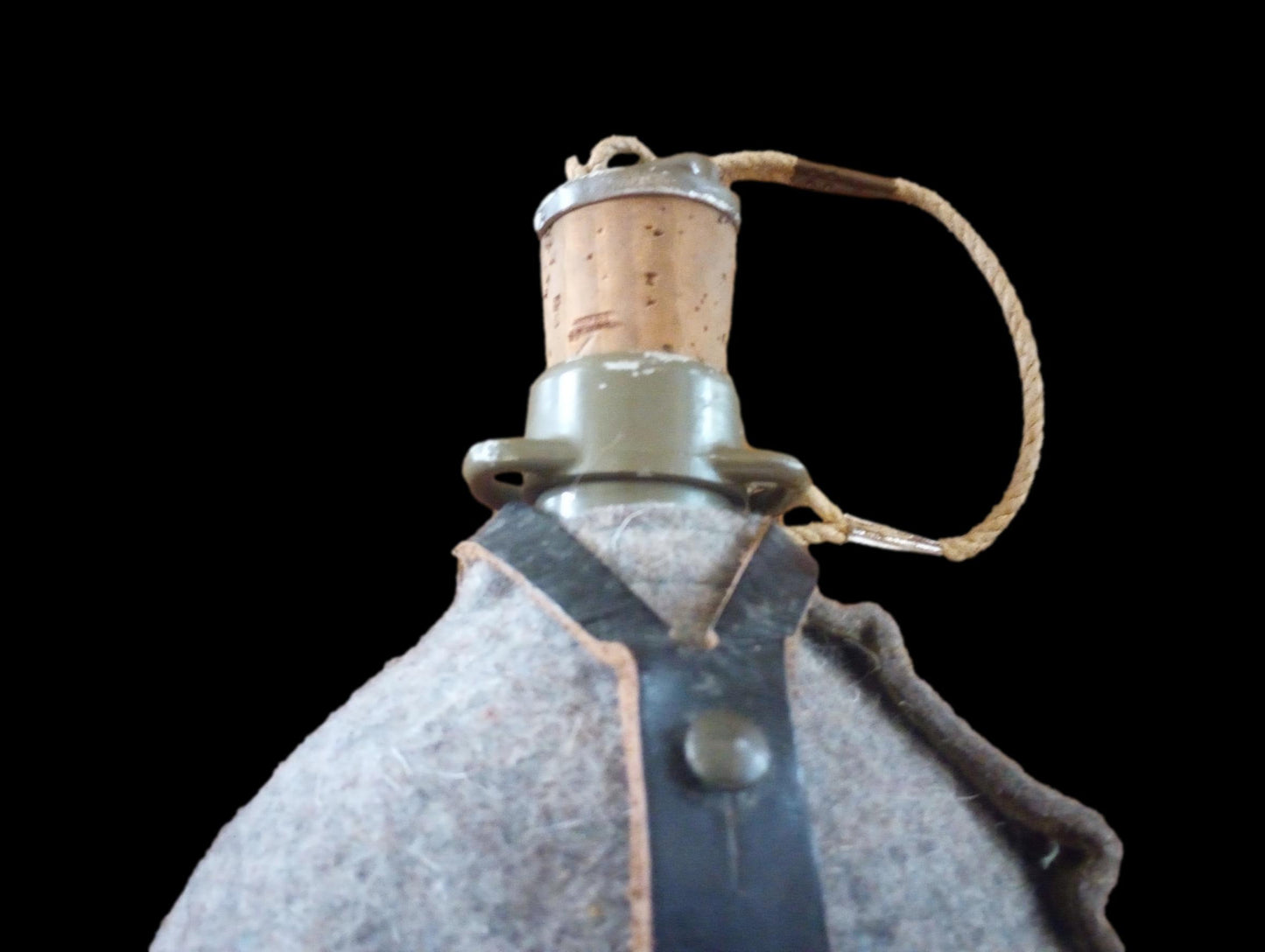 CZECH MILITARY M60 CANTEEN & WOOL FELT COVER WATER BOTTLE FLASK ORIGINAL