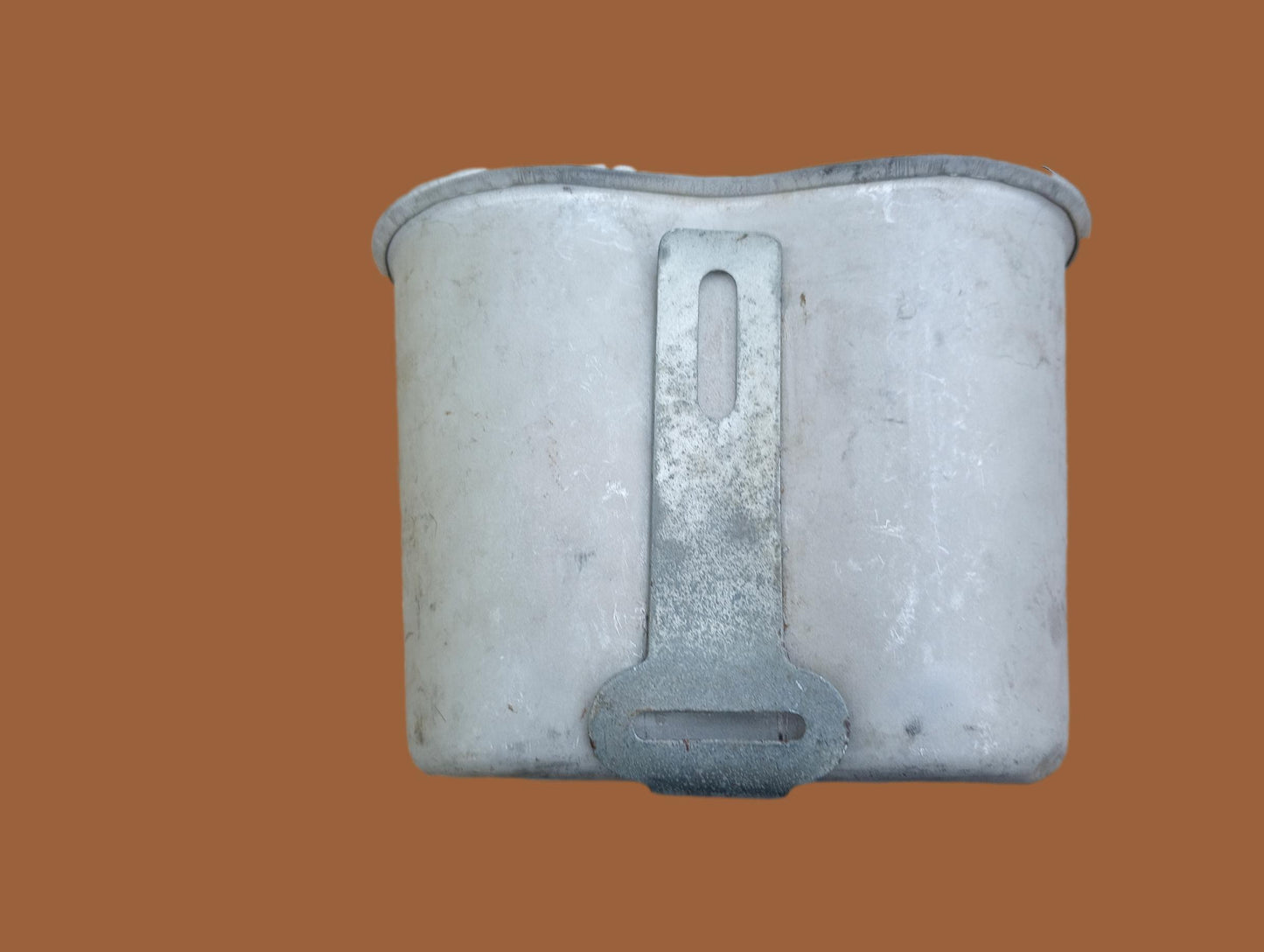 WWII U.S MILITARY CANTEEN CUP DATED 1945 STAMPED U.S B.E CO ORIGINAL