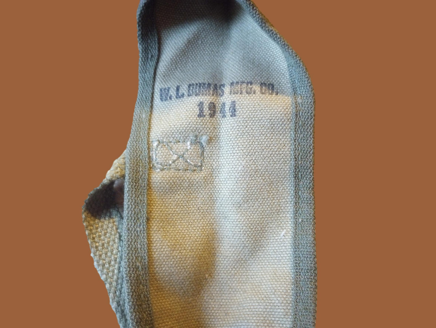 WWII U.S.MILITARY ARMY PICK MATTOCK CARRIER M-1910 ENTRENCHING AXE COVER 1944