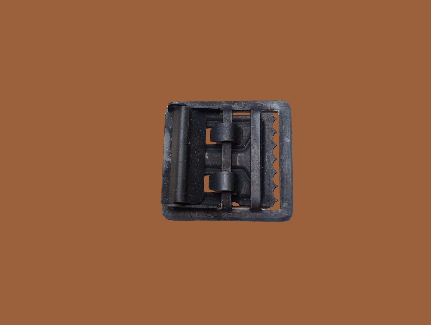 U.S MILITARY OPEN FACE TROUSER BELT BUCKLE BLACK OXIDIZED YELLOW BRASS USMC