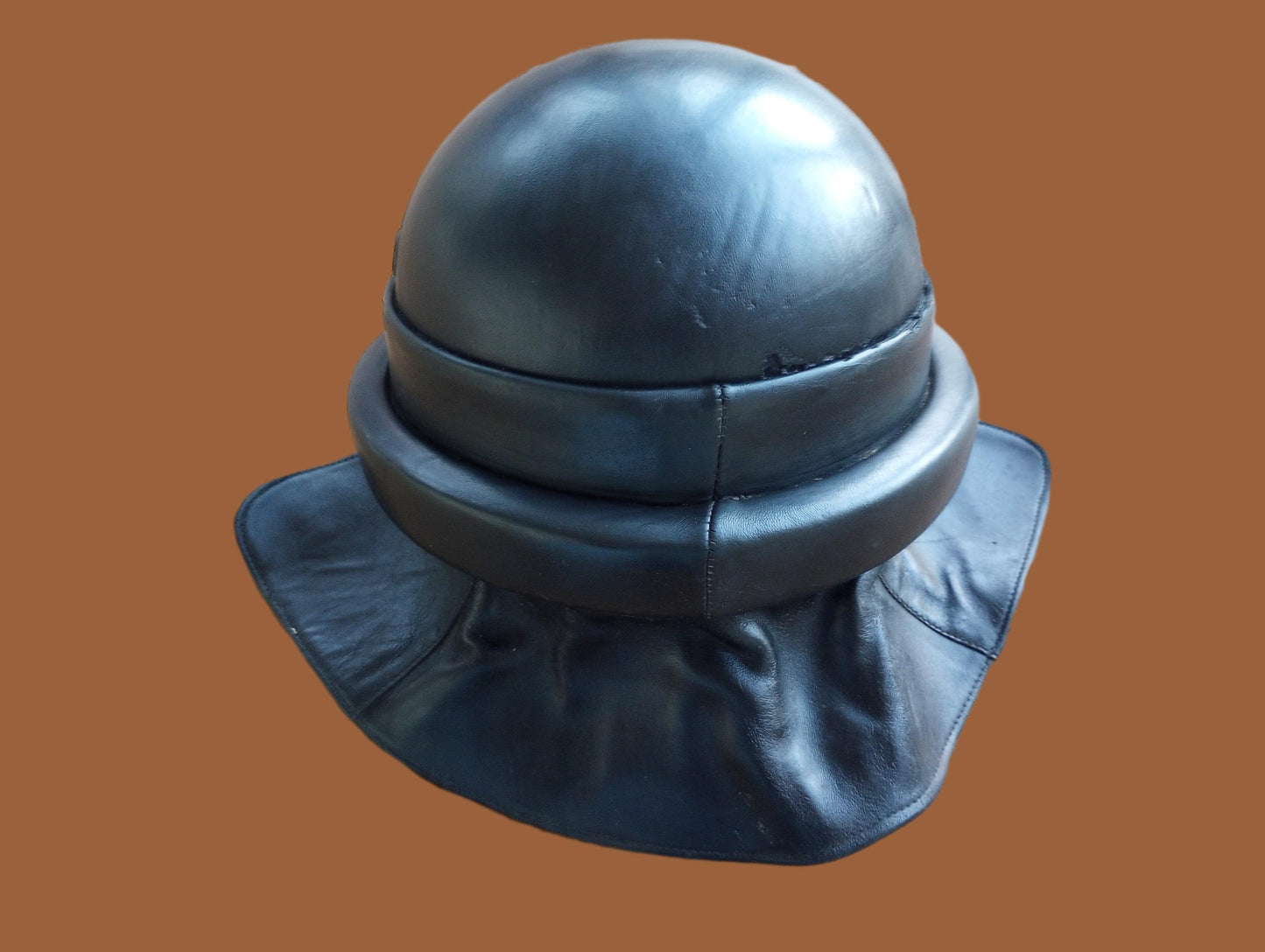 WWII OR POST WAR M-35 ITALIAN MILITARY LEATHER TANKERS HELMET ORIGINAL 1964