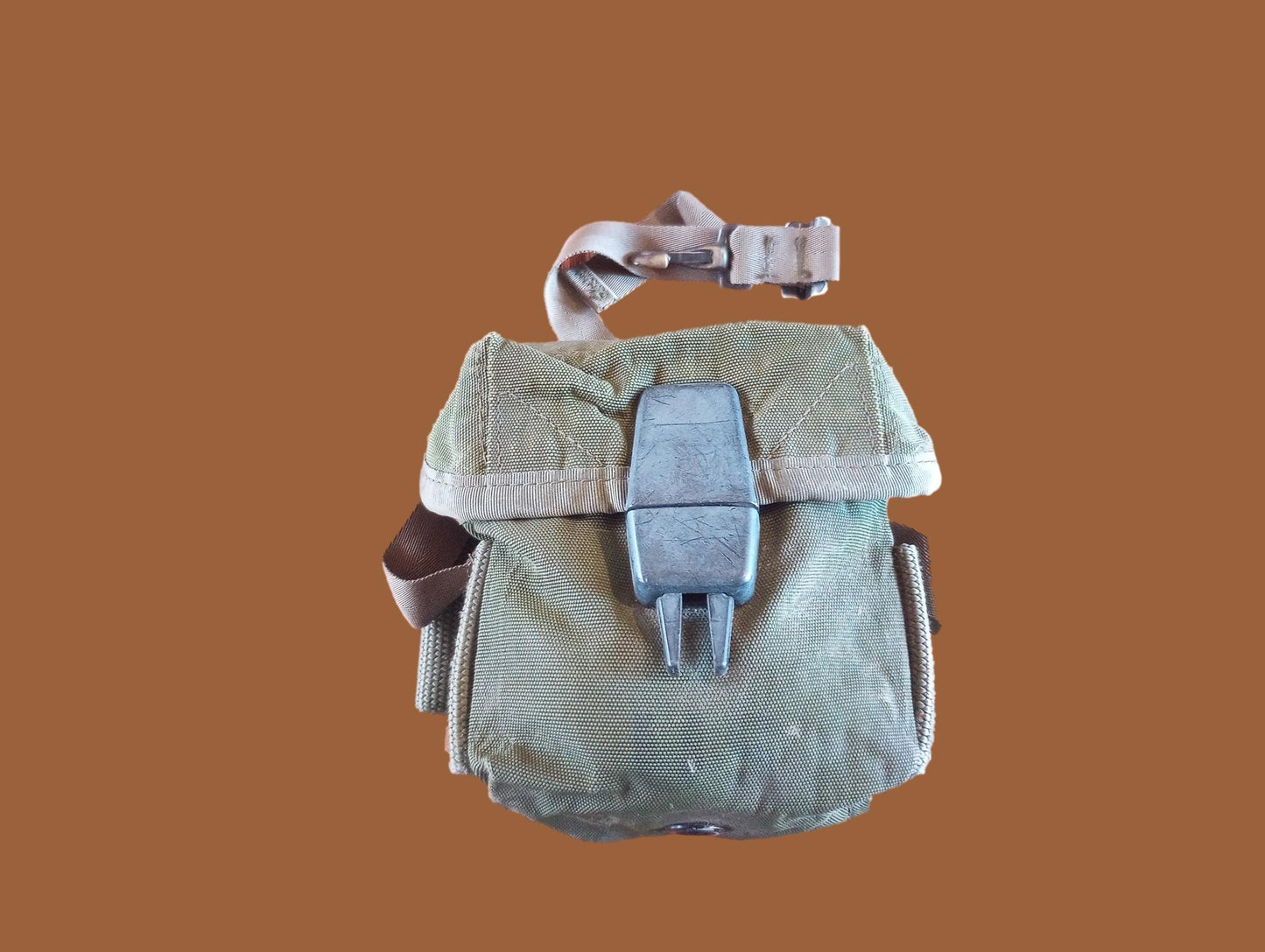 U.S MILITARY M1967 VIETNAM ERA 20RD MAGAZINE POUCH .223 RIFLE 1968 NYLON