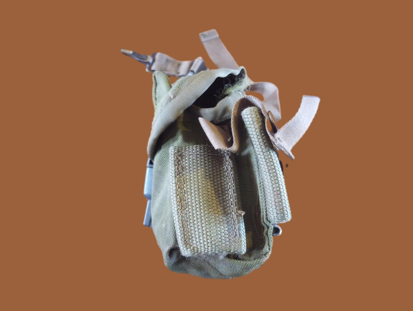 U.S MILITARY M1967 VIETNAM ERA 20RD MAGAZINE POUCH .223 RIFLE 1968 NYLON