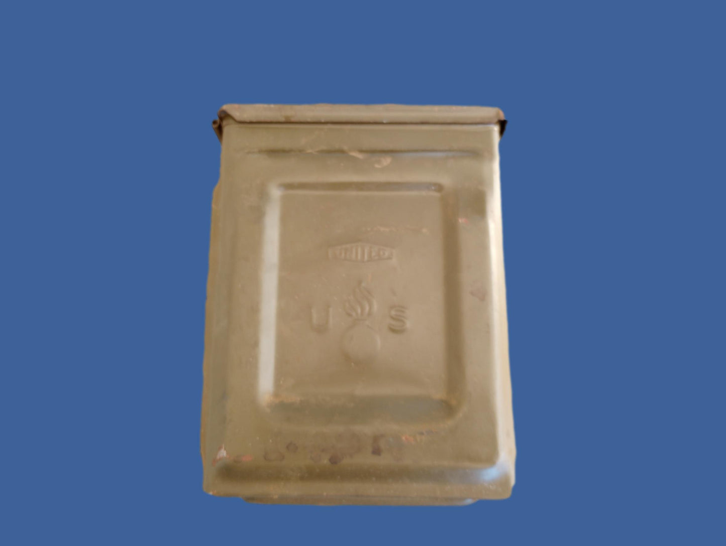 U.S MILITARY WWII 50 CAL AMMO CAN SIDE LOADER AMMUNITION CAN ARMY MARINE CORPS