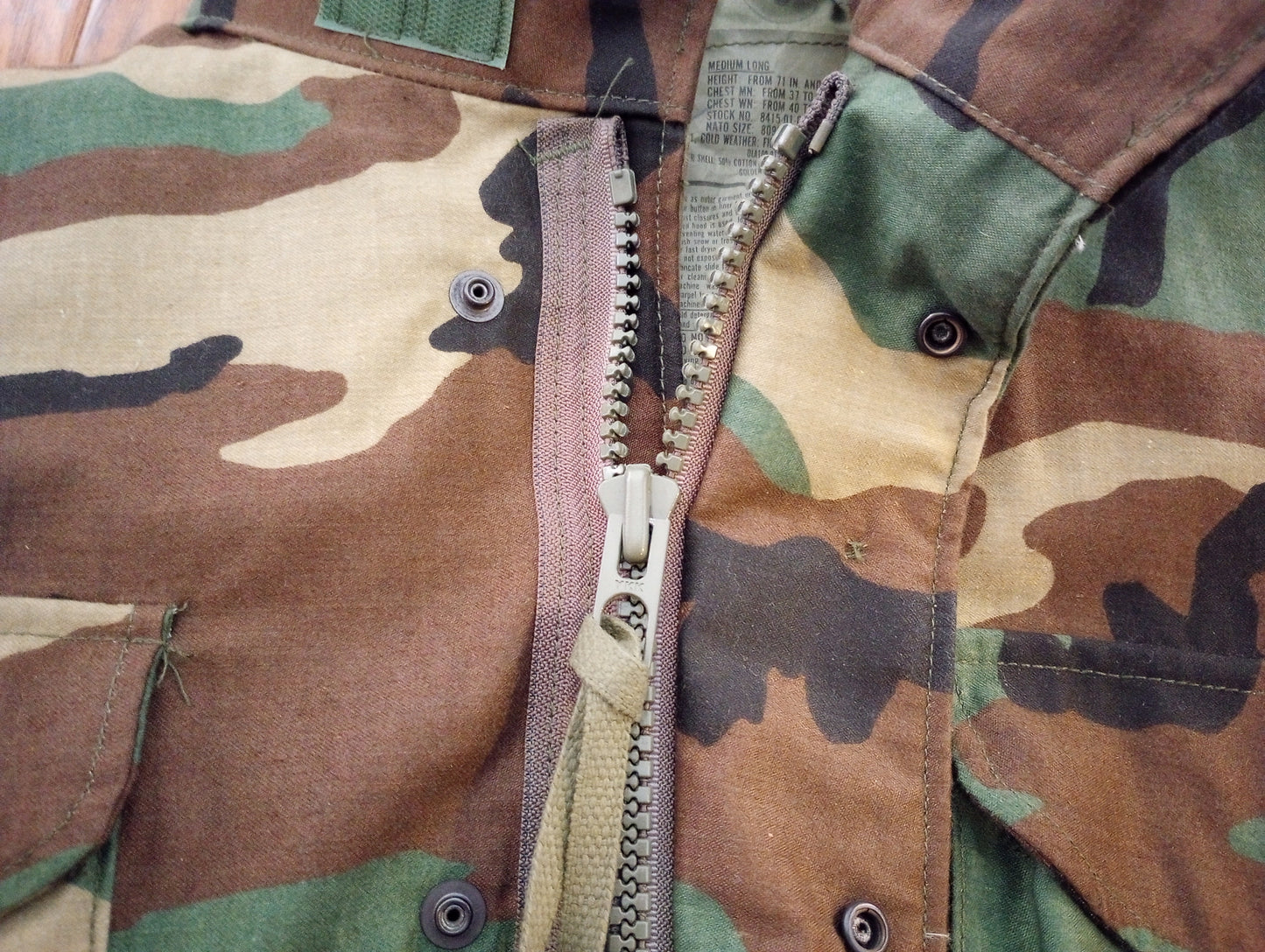 U.S MILITARY ISSUE M-65 FIELD JACKET WITH COLD WEATHER LINER WOODLAND CAMO NEW