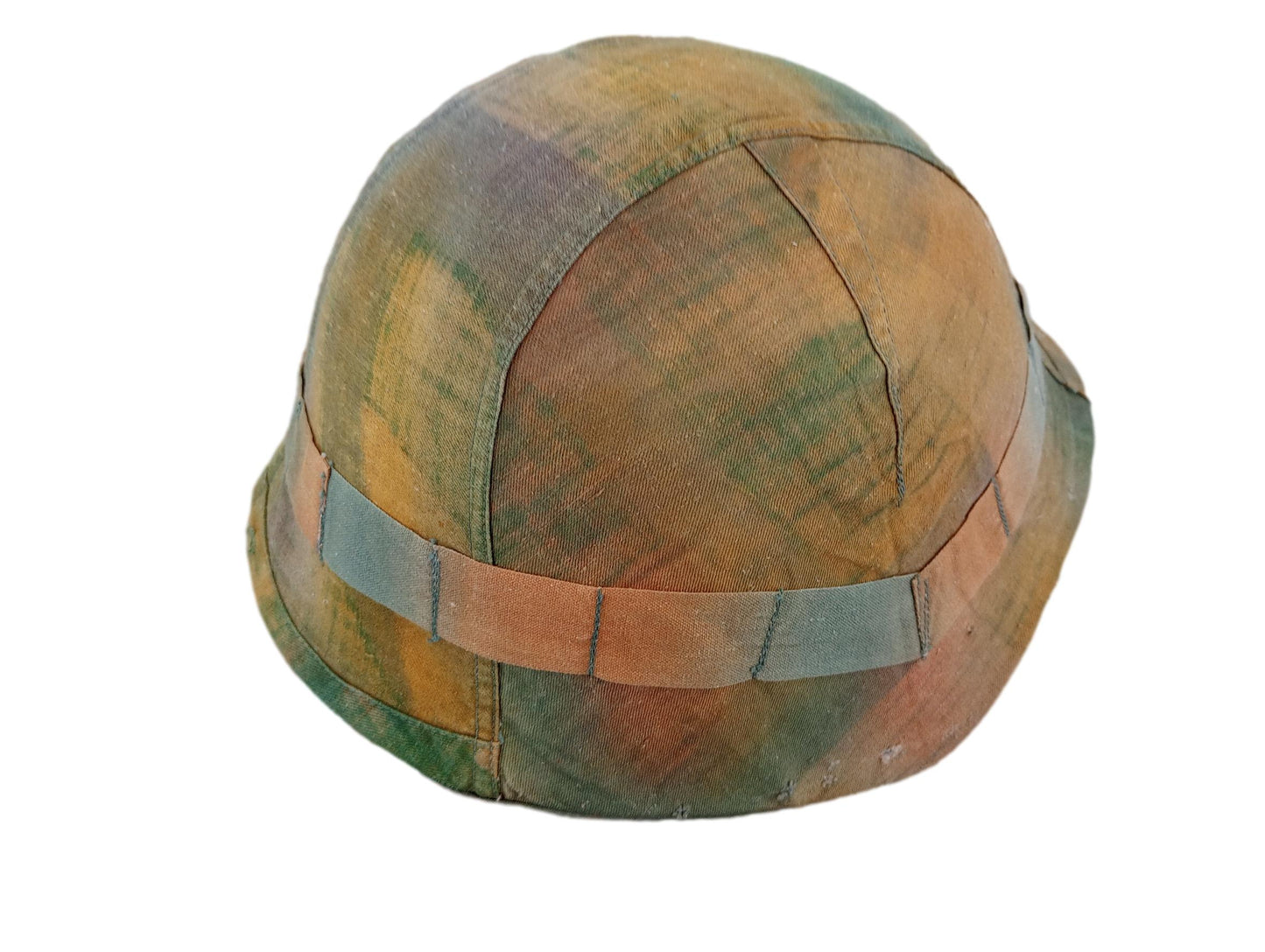 WWII ORIGINAL SWISS HELMET M-18/40 STEEL COMBAT HELMET LEATHER LINER