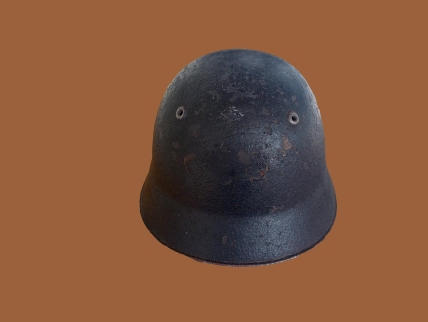 WWII ORIGINAL SWISS HELMET M-18/40 STEEL COMBAT HELMET LEATHER LINER