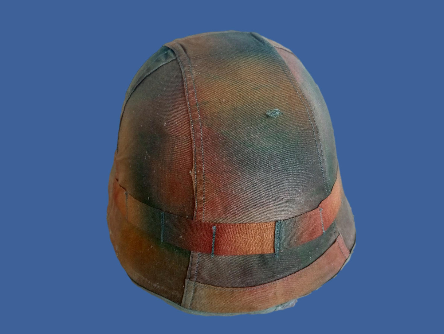 WWII ORIGINAL SWISS HELMET M-18/40 STEEL COMBAT HELMET LEATHER LINER