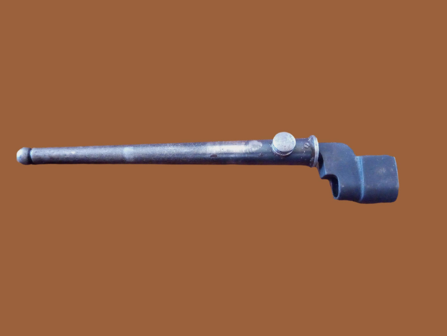 BRITISH WWII No 4 MKII ENFIELD SPIKE BAYONET SCABBARD FROG SINGER ALL ORIGINAL