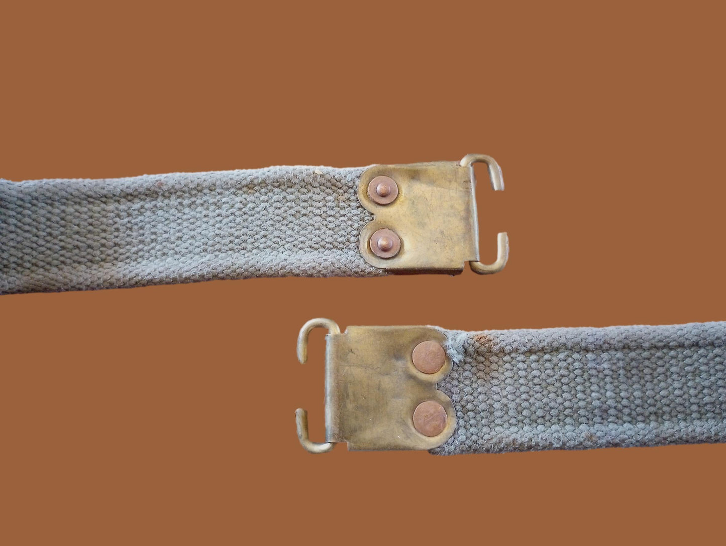 WWII BRITISH MILITARY ENFIELD KHAKI RIFLE SLING ORIGINAL BRITISH WEB P-37