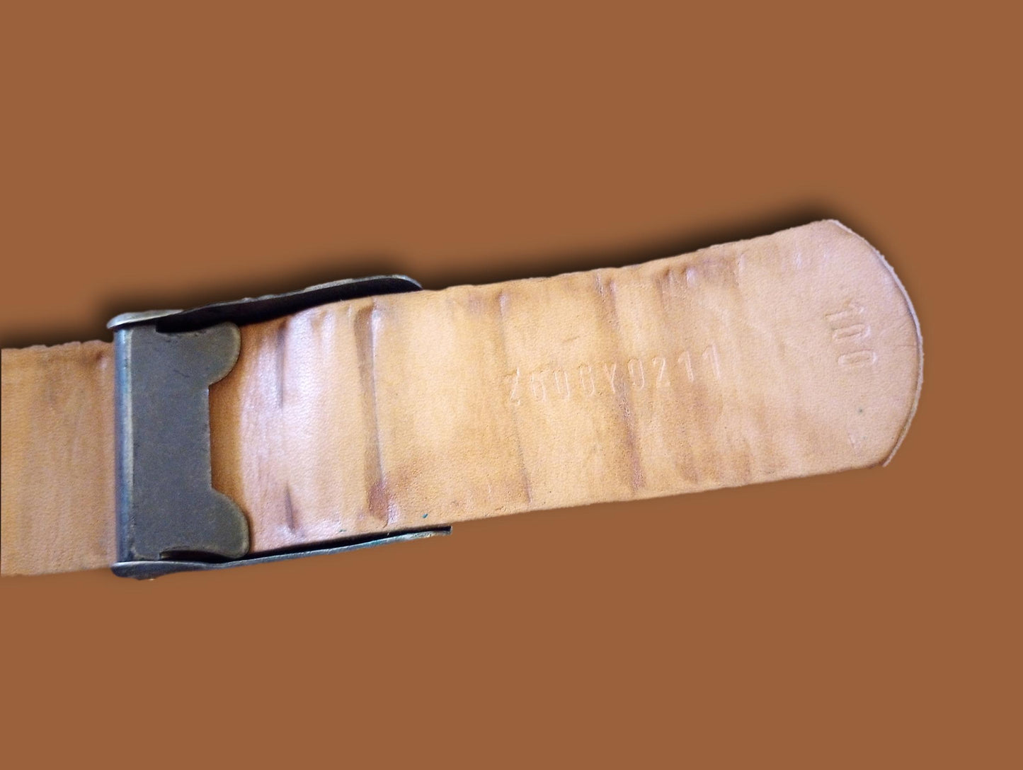 POST WAR WEST GERMAN ARMY LEATHER BELT + BUCKLE SIZE MEDIUM 100cm 39" INCHES