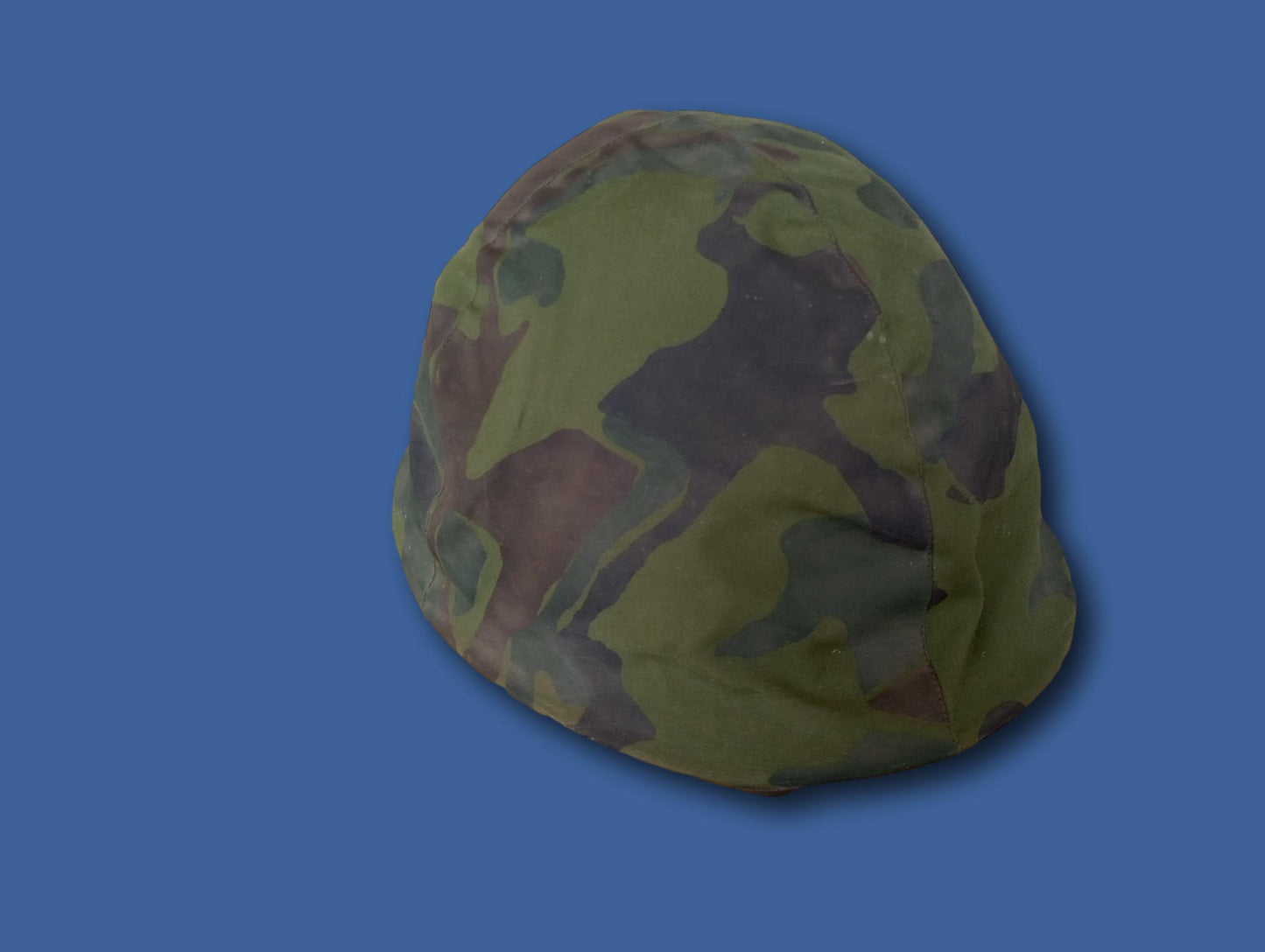 CHINESE GK-80A COMBAT HELMET WITH CAMO COVER ORIGINAL SURPLUS