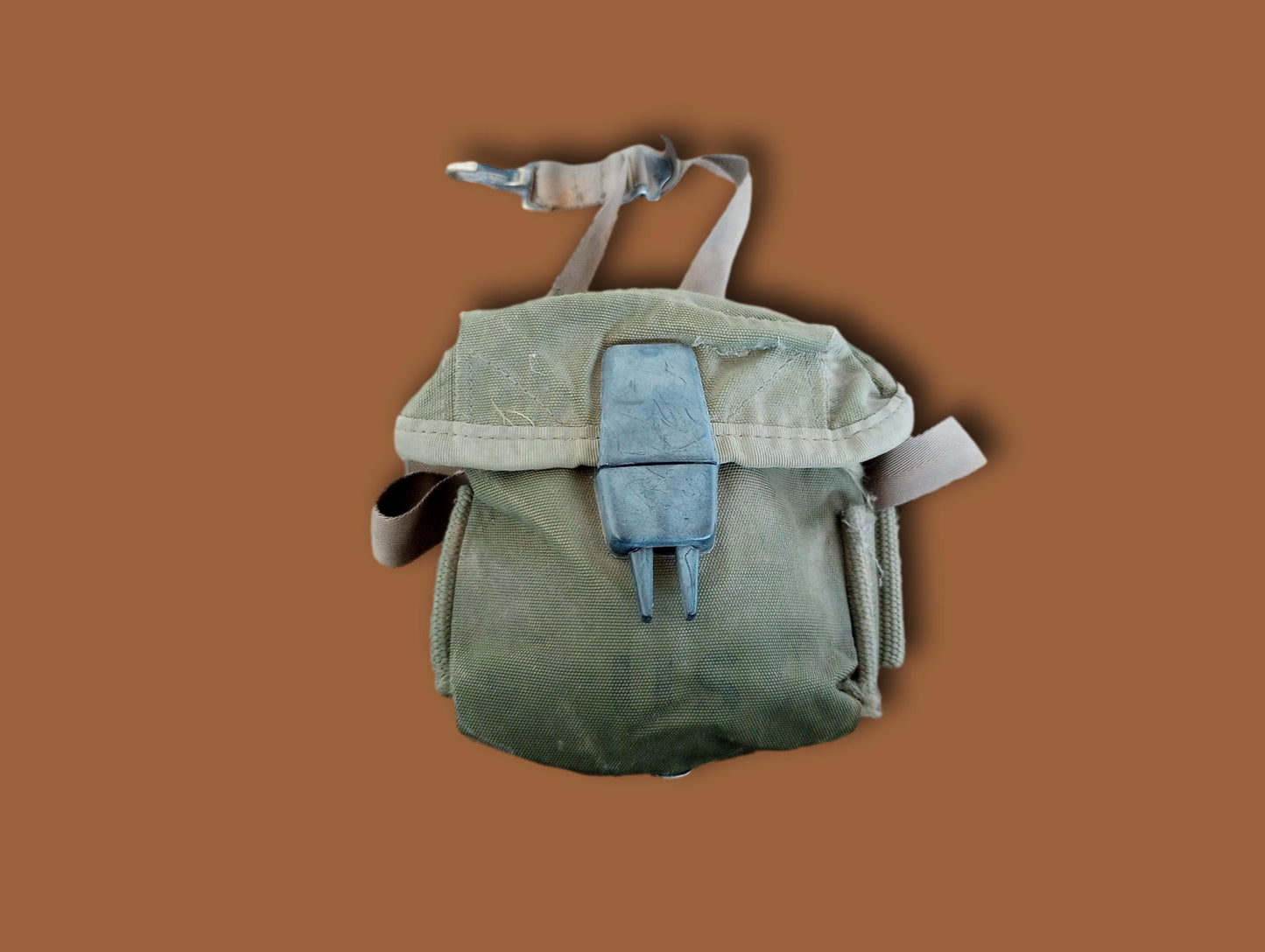 U.S MILITARY M1967 VIETNAM ERA 20RD MAGAZINE POUCH .223 RIFLE 1968 NYLON