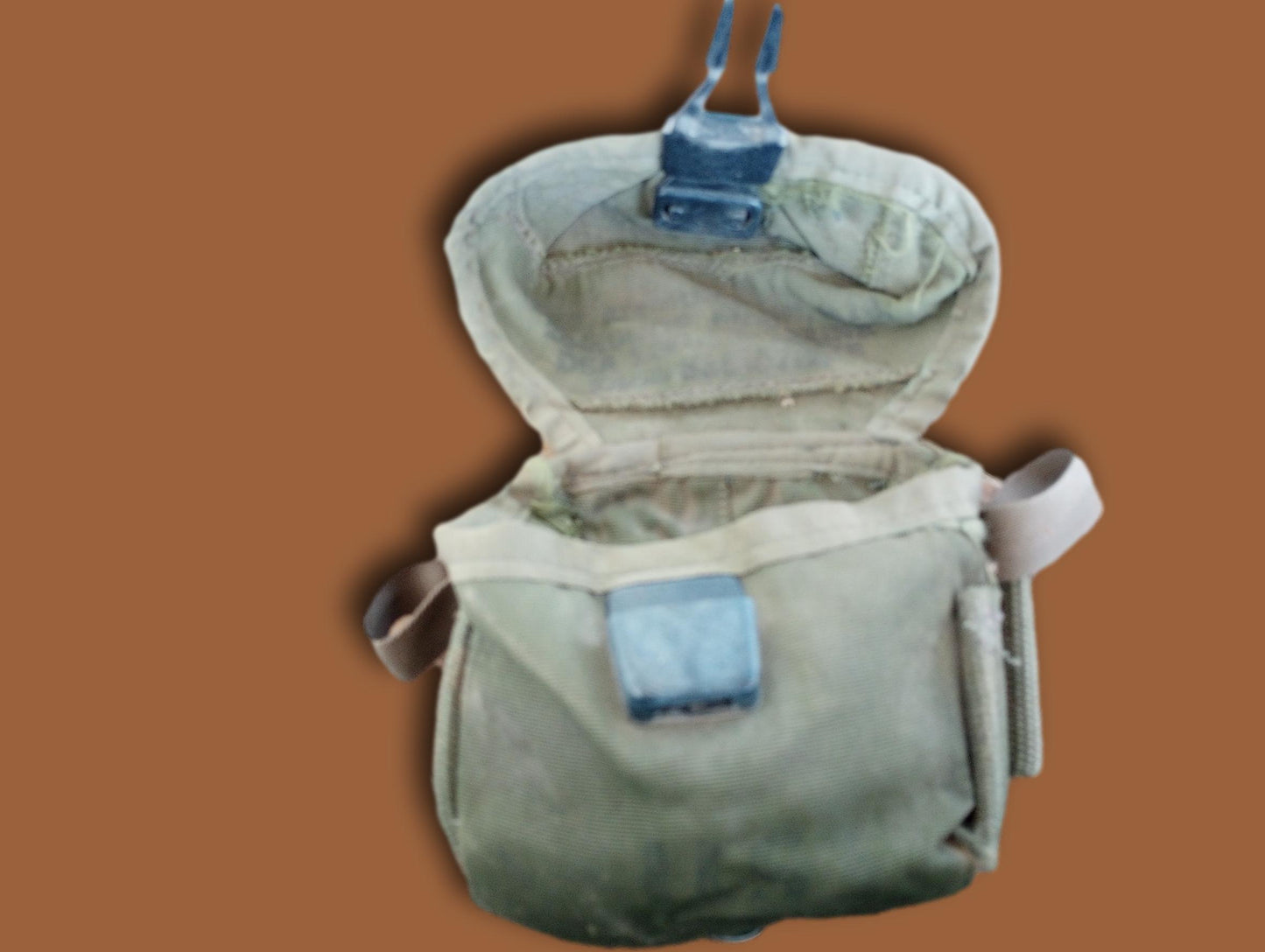 U.S MILITARY M1967 VIETNAM ERA 20RD MAGAZINE POUCH .223 RIFLE 1968 NYLON