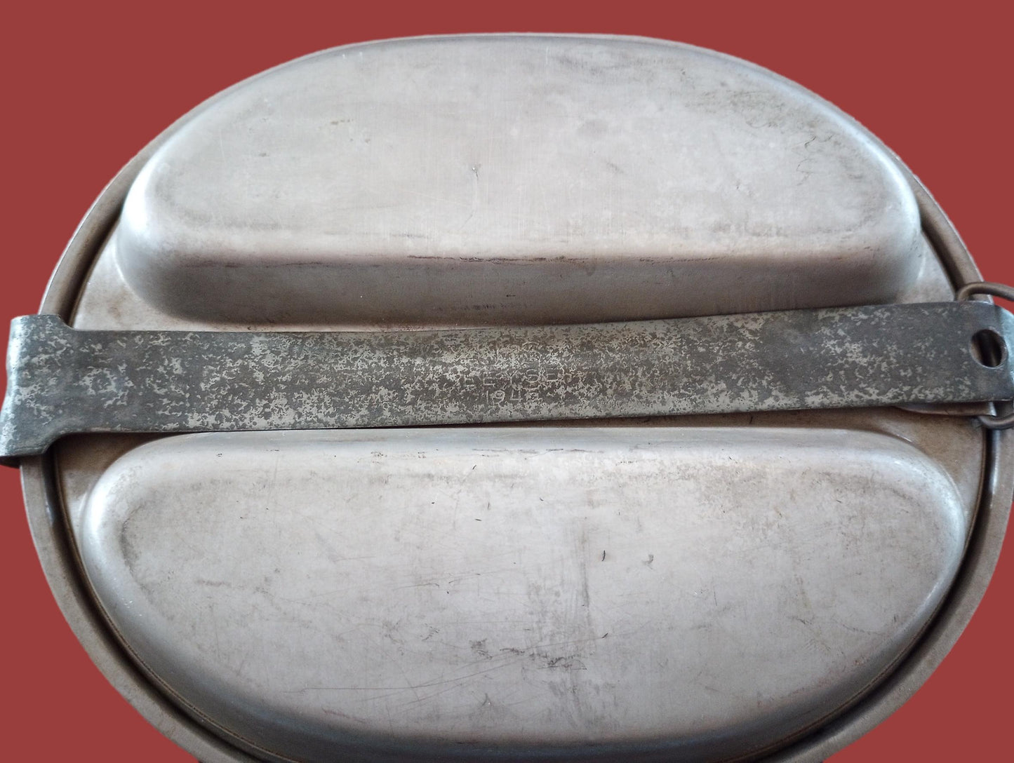 WWII U.S MILITARY MESS KIT WITH MEAT CAN POUCH 1945 KHAKI M-1928 GENUINE SET