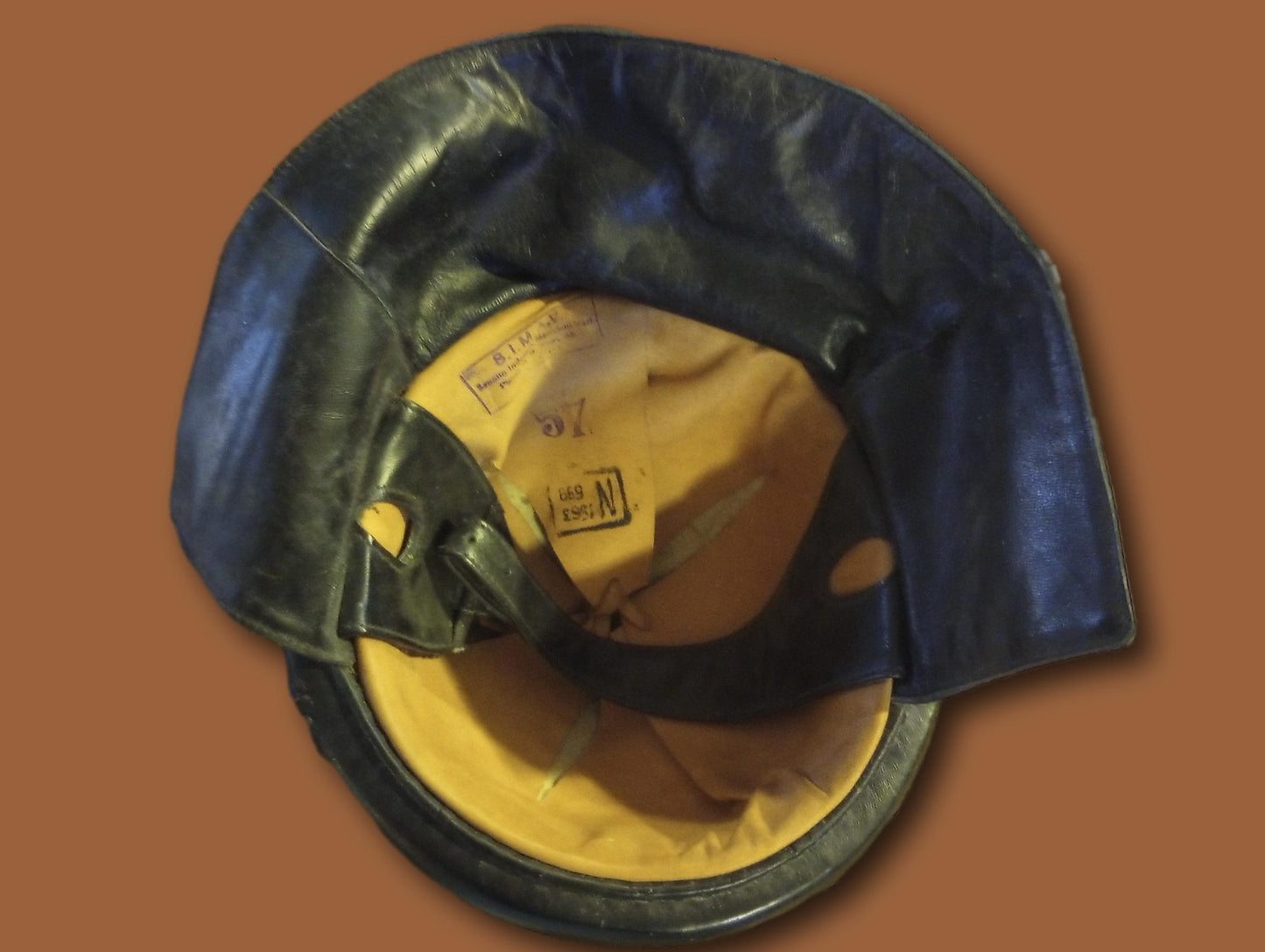 WWII OR POST WAR M-35 ITALIAN MILITARY LEATHER TANKERS HELMET ORIGINAL 1964