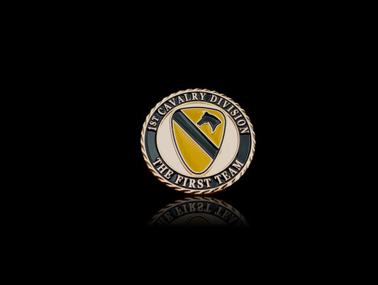 U.S ARMY 1st CAVALRY DIVISION CHALLENGE COIN NEW IN PACKAGE COLLECTOR'S SERIES