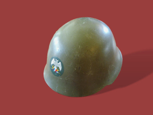 YUGOSLAVIAN SERBIAN COMBAT HELMET JNA YPA M59/85 YUGOSLAV PEOPLES ARMY DECAL