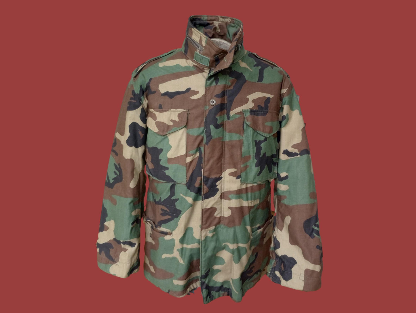 U.S MILITARY ISSUE M-65 FIELD JACKET WITH COLD WEATHER LINER WOODLAND CAMO NEW