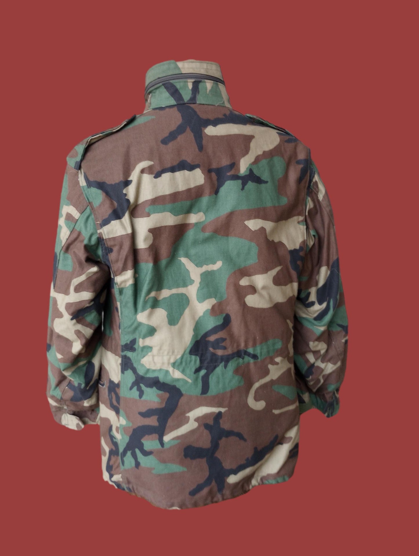 U.S MILITARY ISSUE M-65 FIELD JACKET WITH COLD WEATHER LINER WOODLAND CAMO NEW