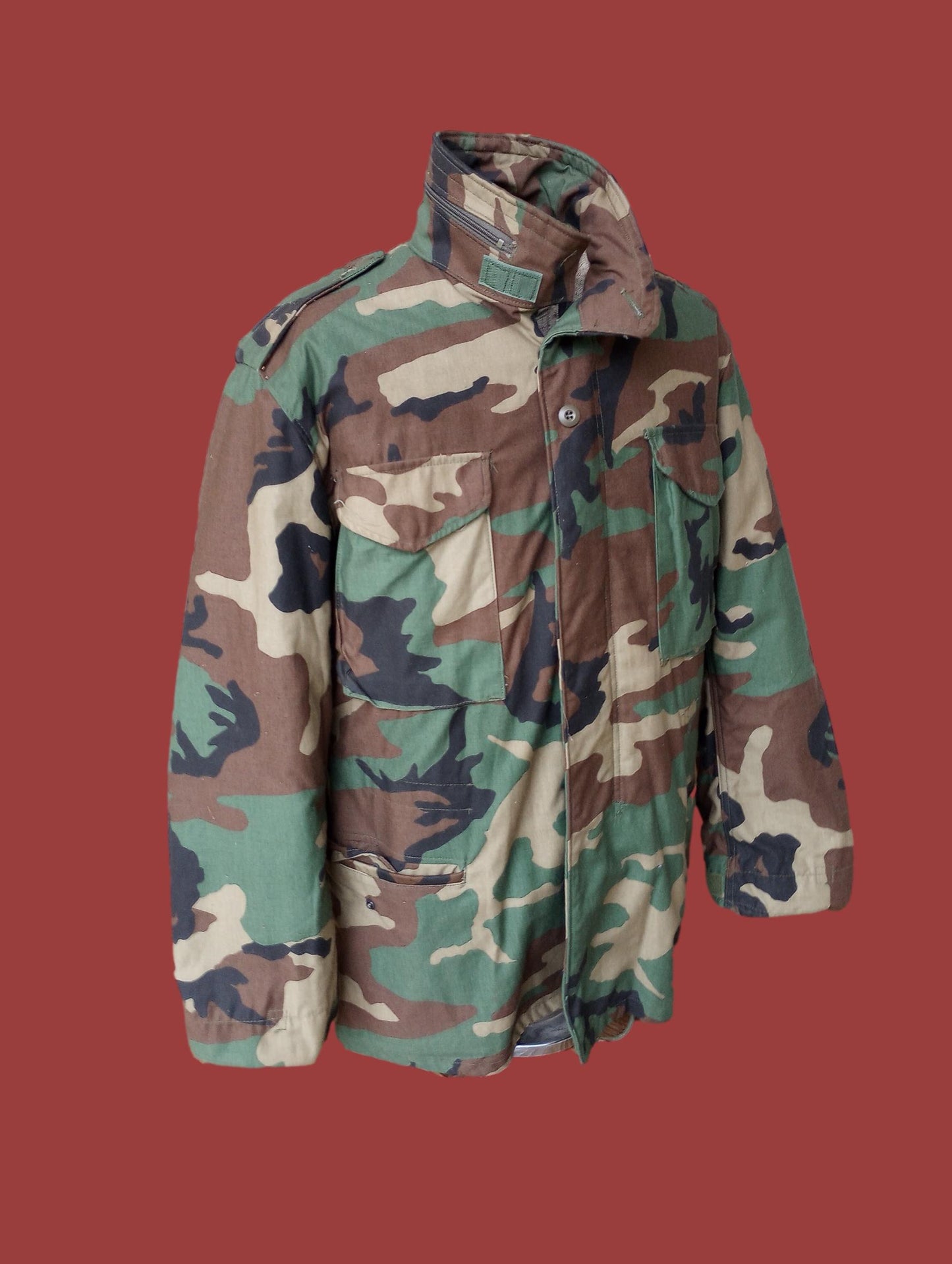 U.S MILITARY ISSUE M-65 FIELD JACKET WITH COLD WEATHER LINER WOODLAND CAMO NEW