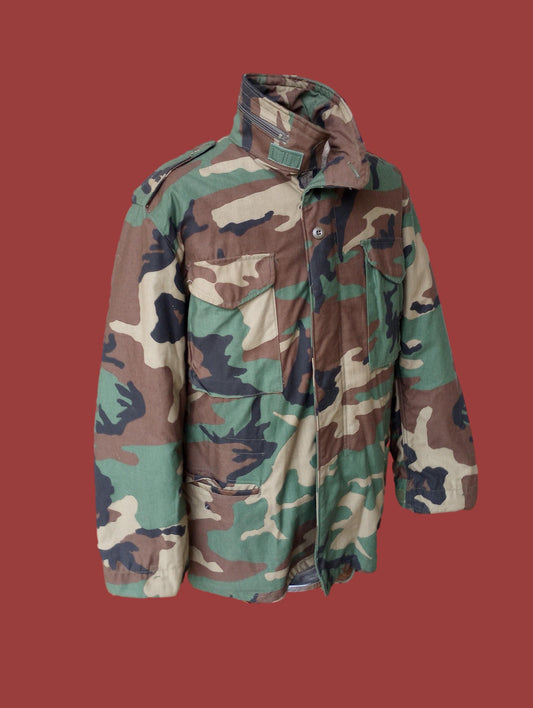 U.S MILITARY ISSUE M-65 FIELD JACKET WITH COLD WEATHER LINER WOODLAND CAMO NEW
