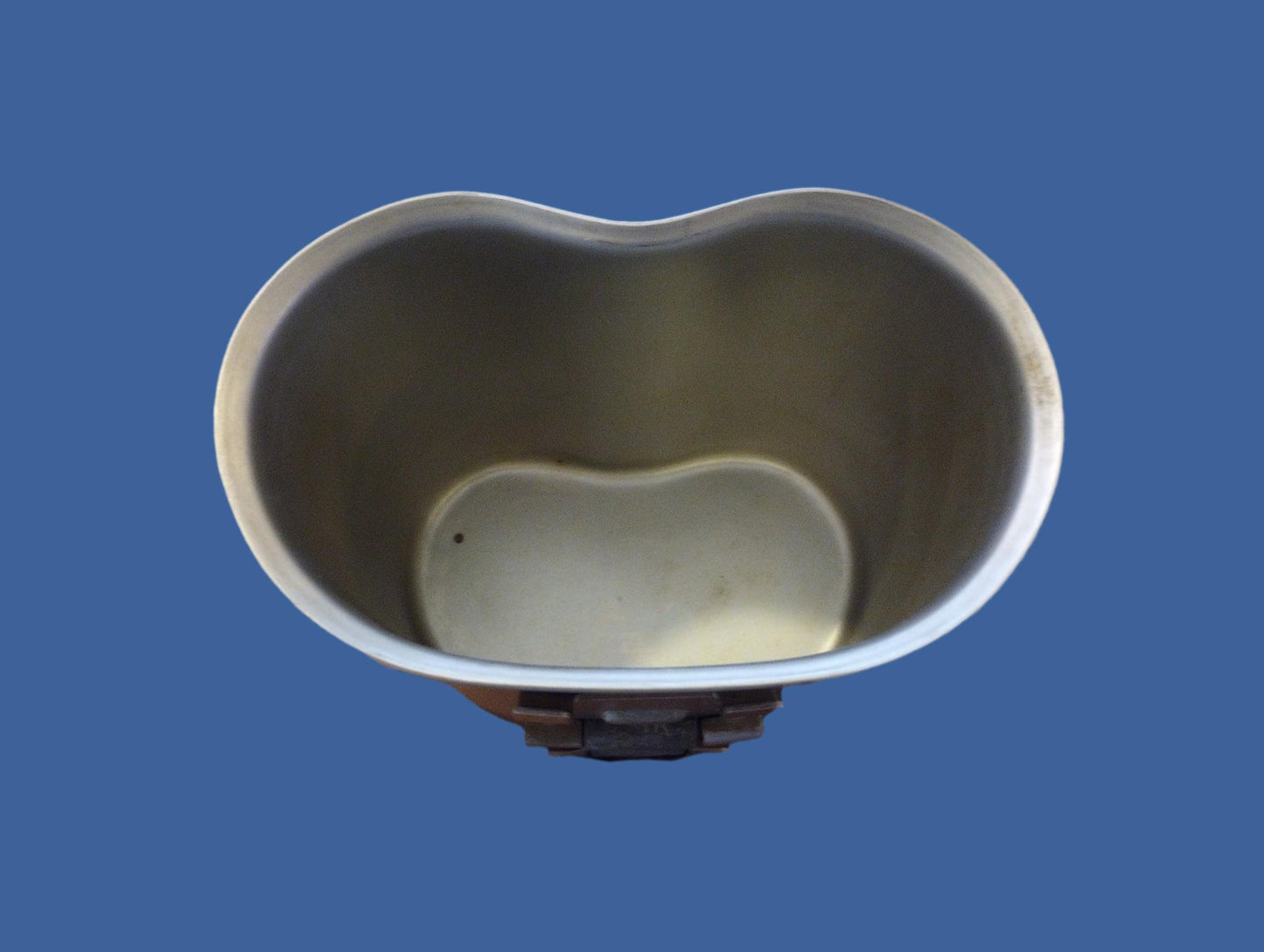 WWII U.S MILITARY CANTEEN CUP DATED 1945 STAMPED U.S  FOLEY MFG CO ORIGINAL
