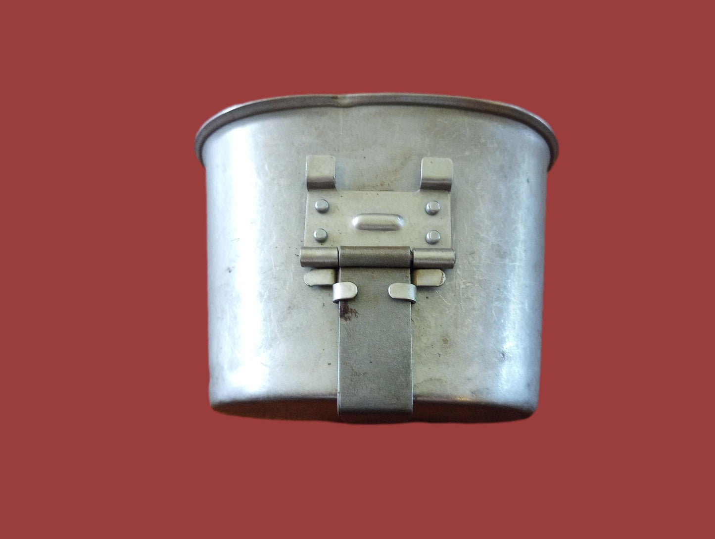 WWII U.S MILITARY CANTEEN CUP DATED 1944 STAMPED K.M CO ORIGINAL