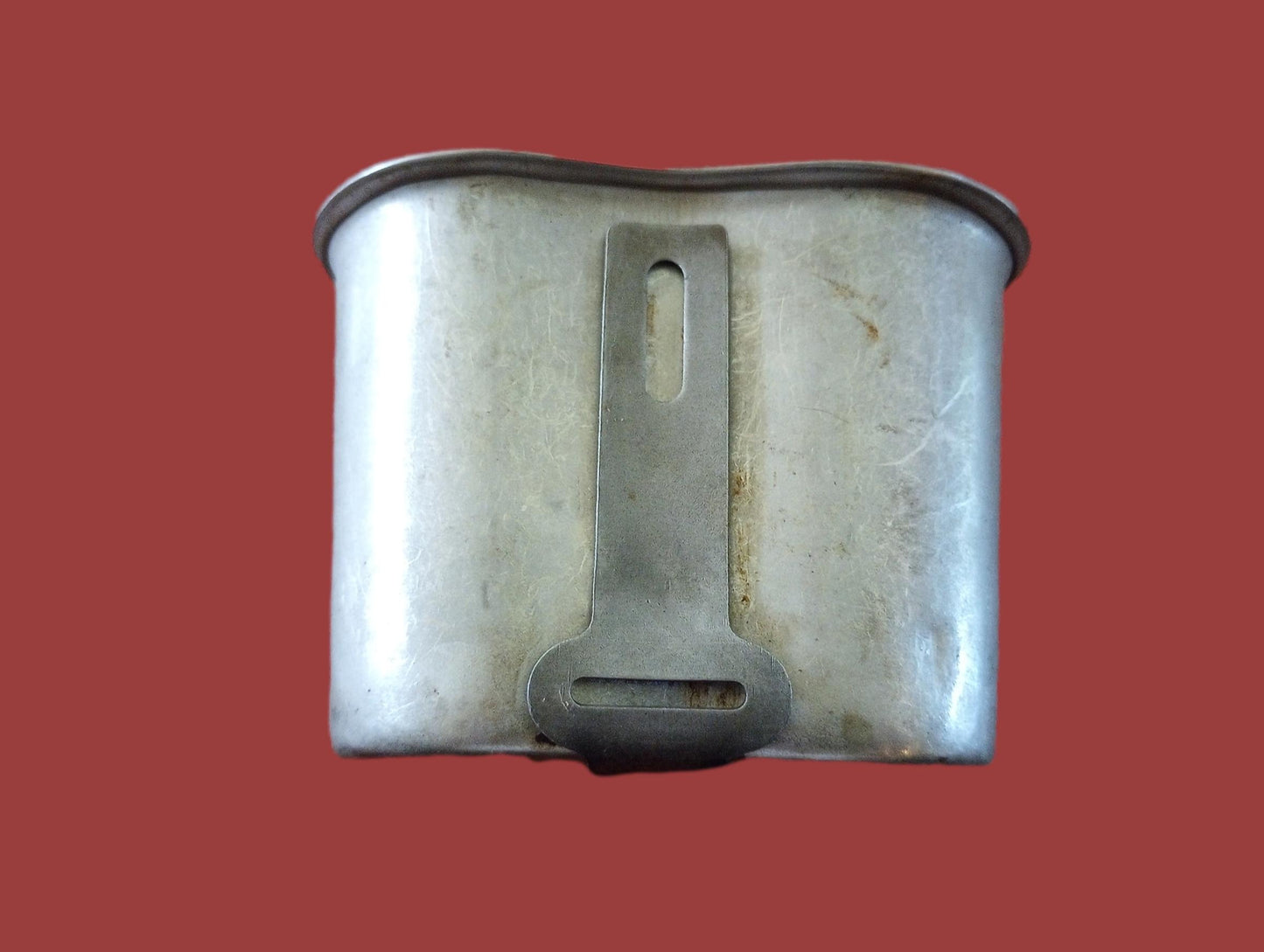 WWII U.S MILITARY CANTEEN CUP DATED 1944 STAMPED K.M CO ORIGINAL