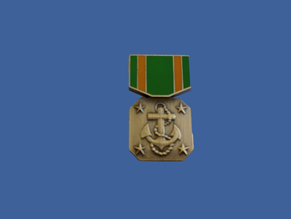U.S MILITARY NAVY MARINE CORPS ACHIEVEMENT MEDAL HAT LAPEL PIN MINI SIZE 1 1/8"