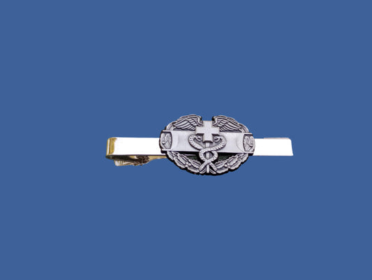 U.S MILITARY COMBAT MEDIC BADGE TIE BAR TIE TAC MADE IN THE U.S.A CMB BADGE