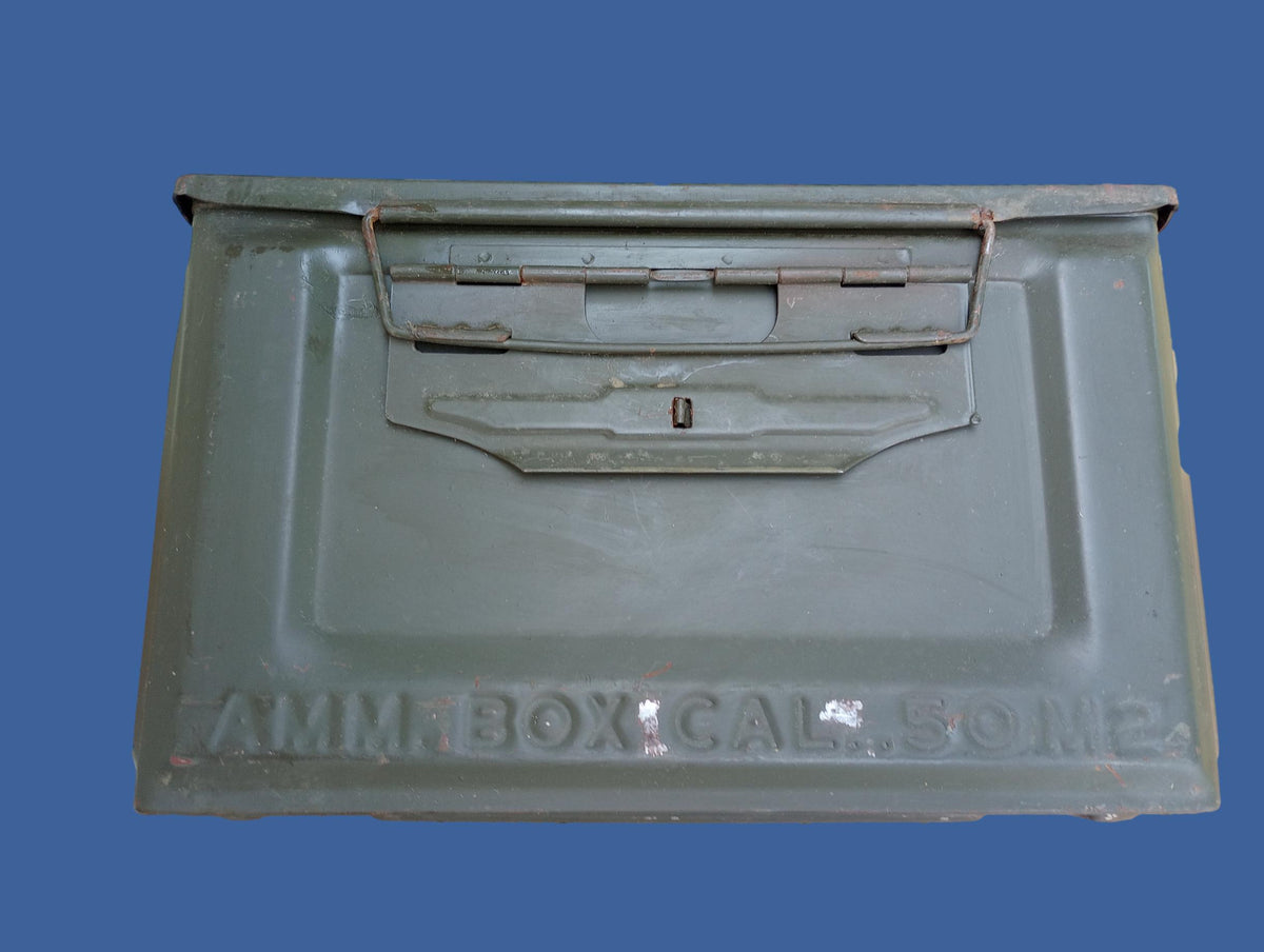 U.S MILITARY WWII 50 CAL AMMO CAN SIDE LOADER AMMUNITION CAN ARMY MARINE CORPS