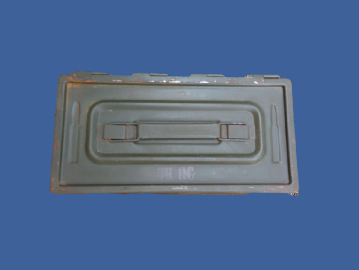U.S MILITARY WWII 50 CAL AMMO CAN SIDE LOADER AMMUNITION CAN ARMY MARINE CORPS
