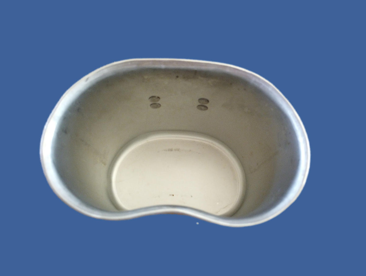 U.S MILITARY CANTEEN CUP  VIETNAM WAR ISSUE MECO MFG HEAVY GUAGE STAINLESS STEEL