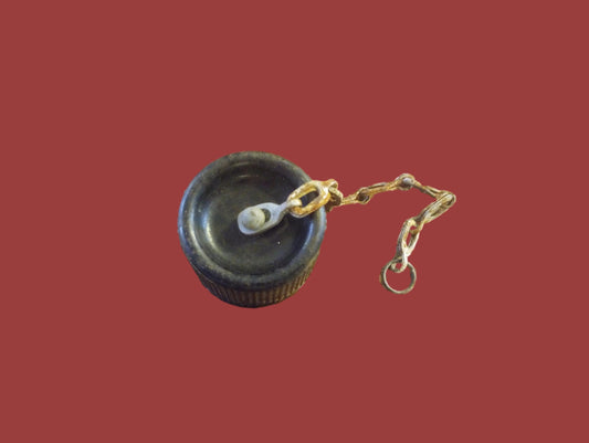 WWII U.S MILITARY CANTEEN BAKELITE CAP LID WITH CHAIN & CORK 1945 ALL ORIGINAL