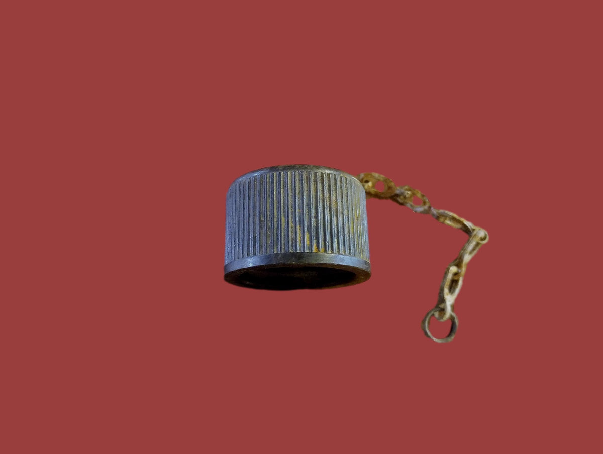 WWII U.S MILITARY CANTEEN BAKELITE CAP LID WITH CHAIN & CORK 1945 ALL ORIGINAL