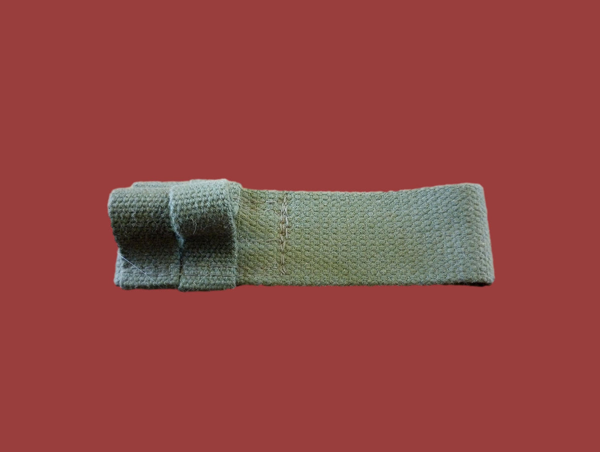 POST WWII BRITISH ENFIELD MILITARY P-51 WEB BAYONET SHEATH BELT FROG NO 4 1952