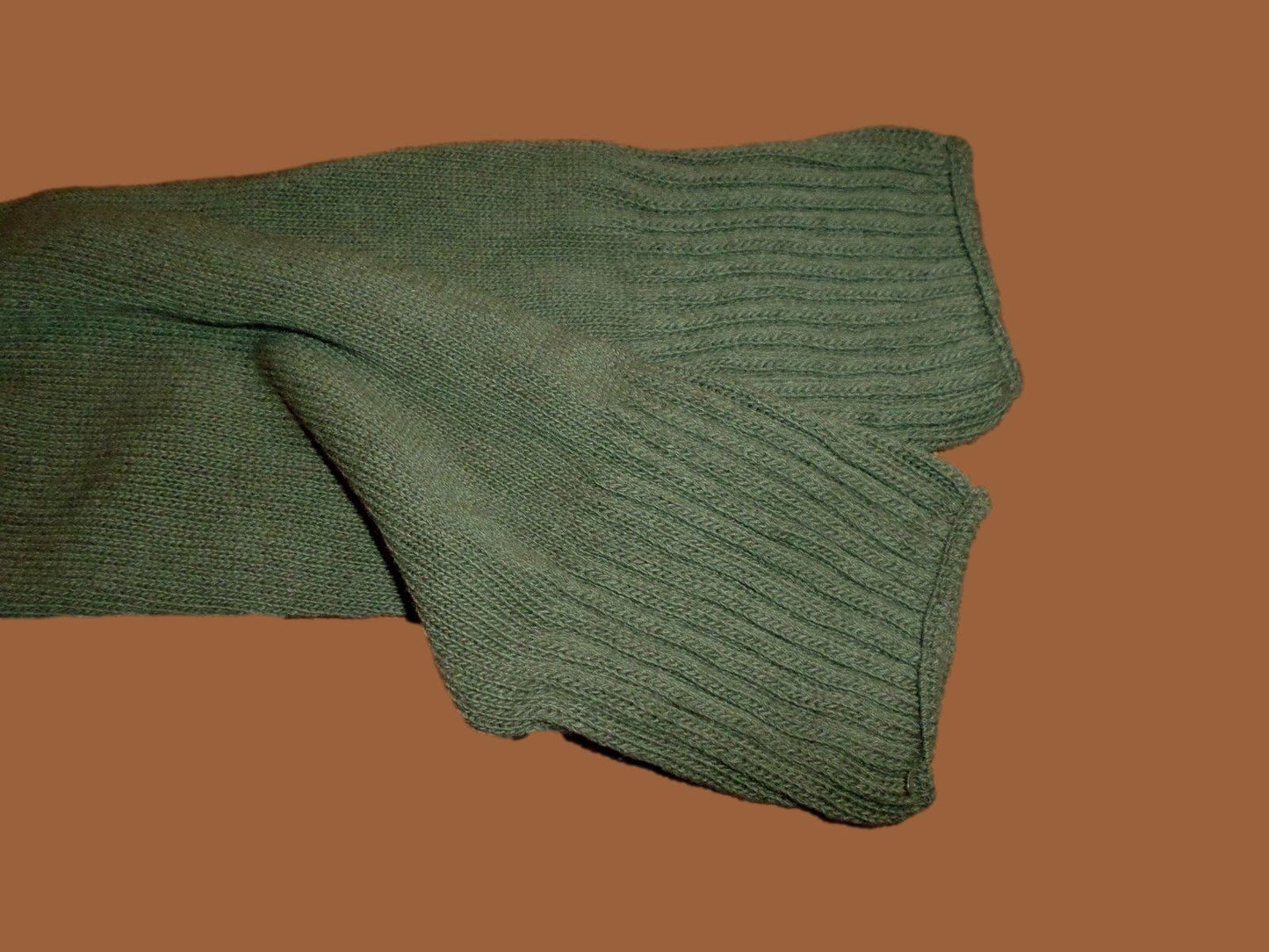 NEW MILITARY ISSUE CUSHION SOLE WOOL BLEND SOCKS U.S.A MADE OD GREEN X-LARGE