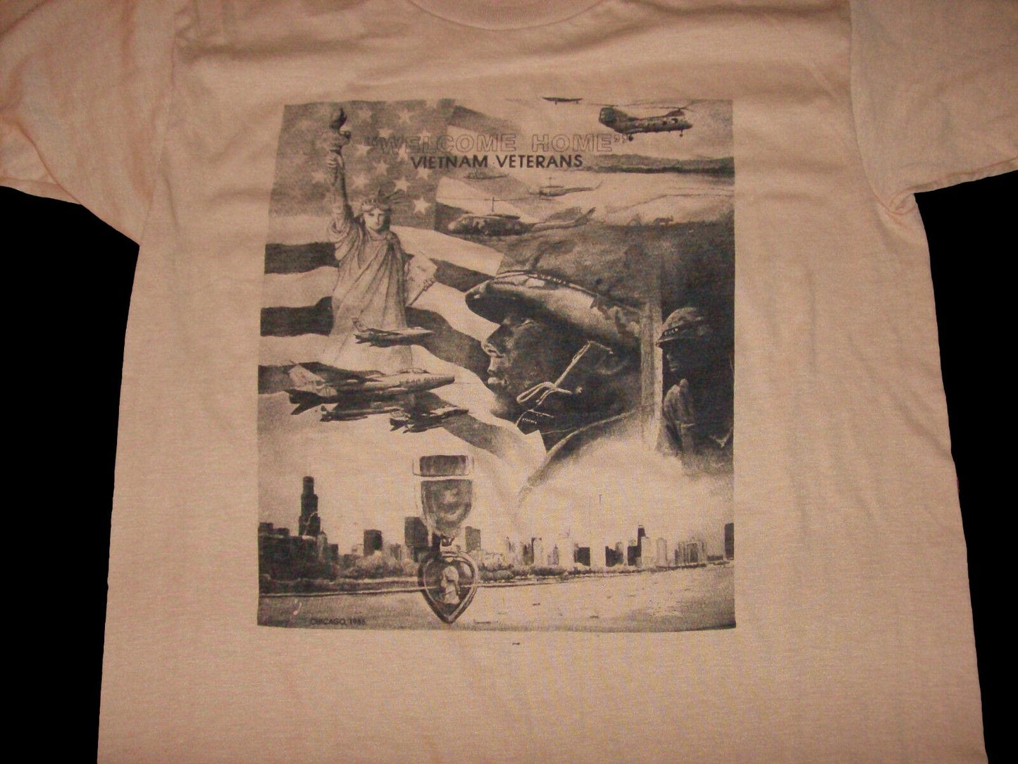 VINTAGE U.S MILITARY VIETNAM VETERAN  T- SHIRT  MADE IN THE U.S.A  MEDIUM