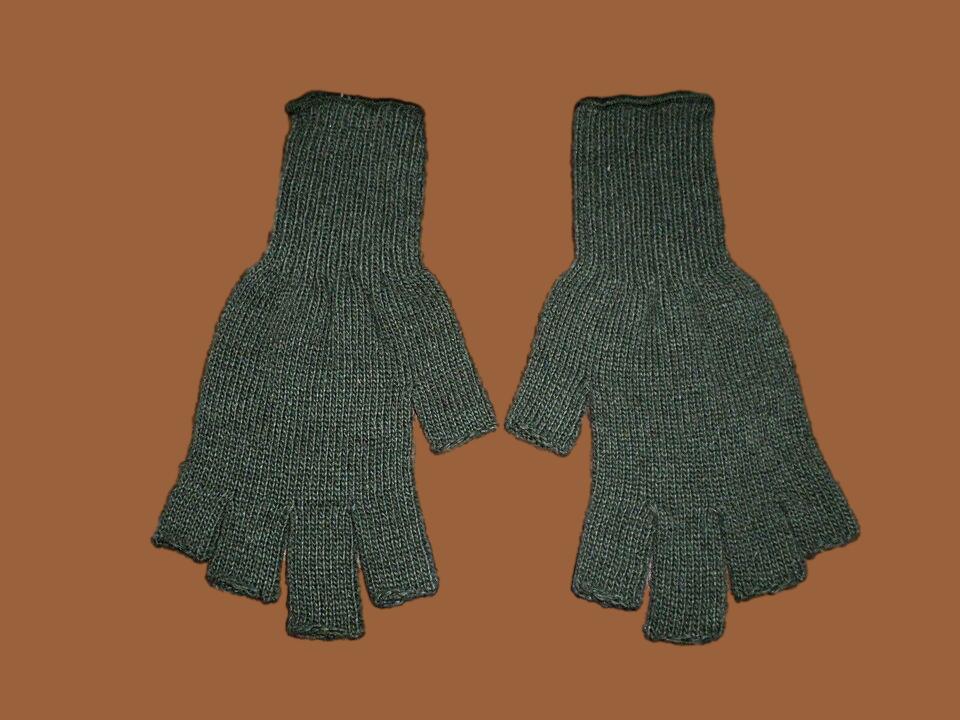 MILITARY D-3A  OPEN FINGER GLOVES OD GREEN FINGERLESS LINERS 85% WOOL 15% NYLON