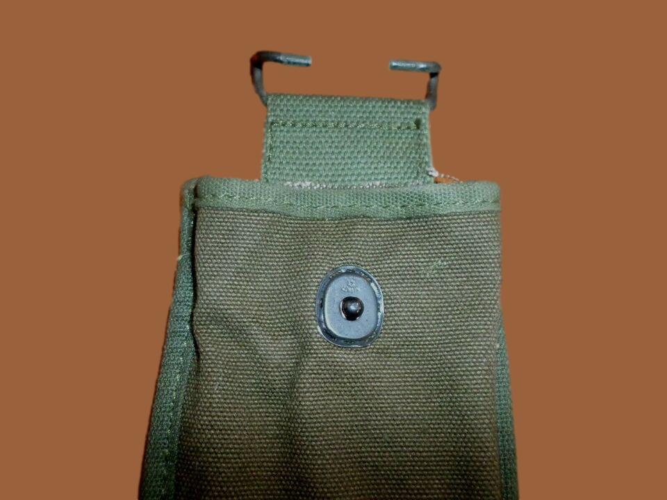 U.S Army Vintage Issue Green Canvas Belt Pouch For Wire Cutters M-1938 Style