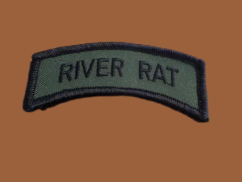 U.S MILITARY RIVER RAT VIETNAM SERVICE ROCKER ARM PATCH NEW