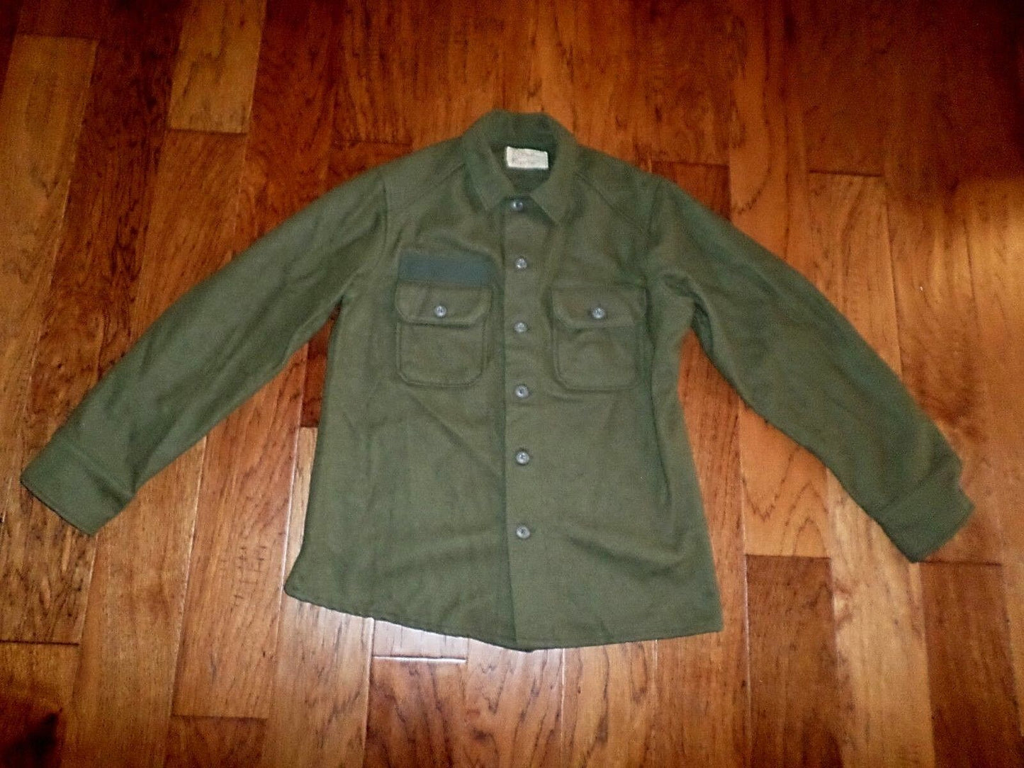 U.S MILITARY WOOL SHIRT ARMY COLD WEATHER SIZE X-SMALL NEW 1977 VINTAGE