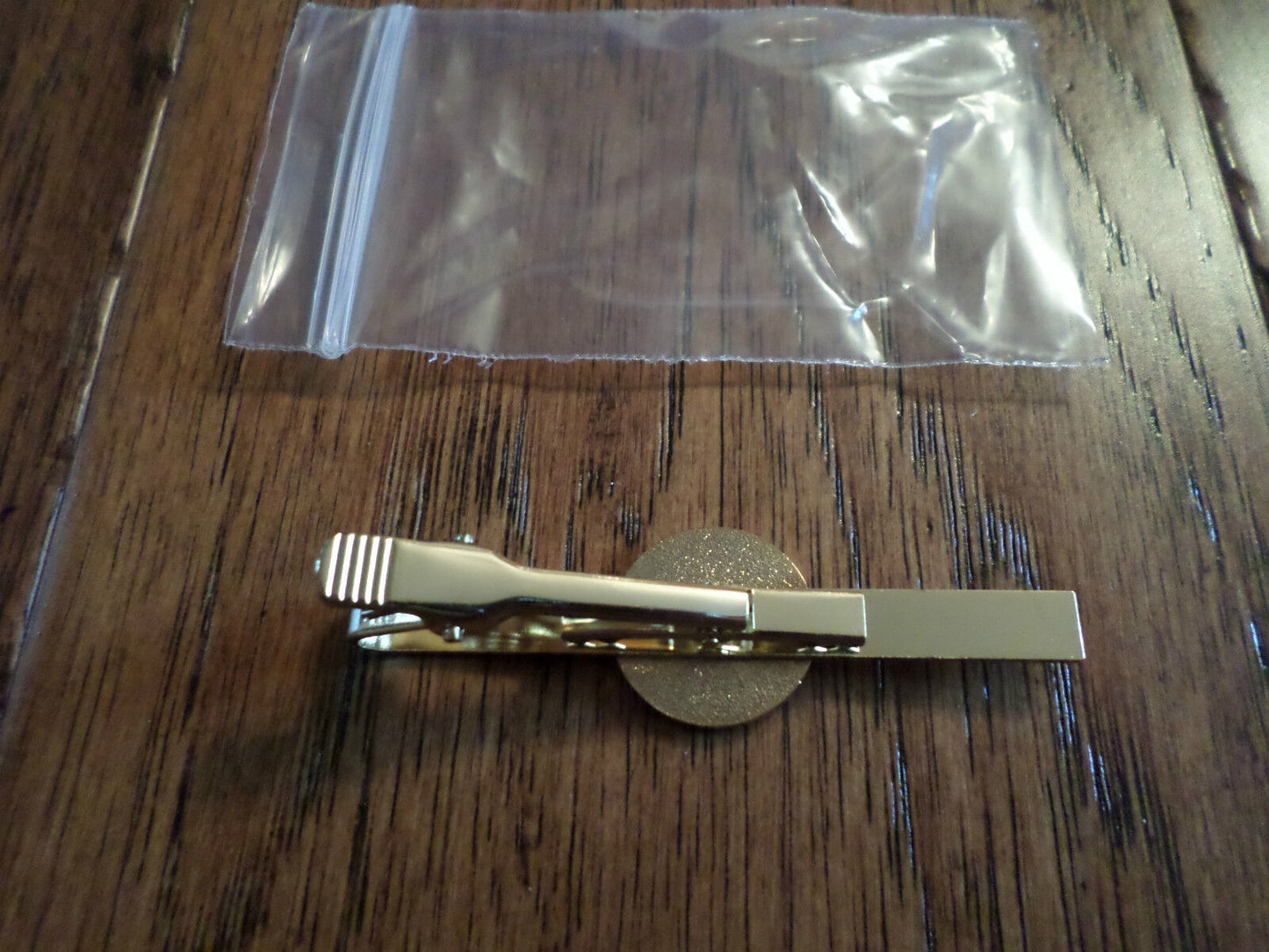 EMERGENCY MEDICAL TECHNICIAN TIE BAR TIE TAC MADE IN THE U.S.A  EMT AMBULANCE