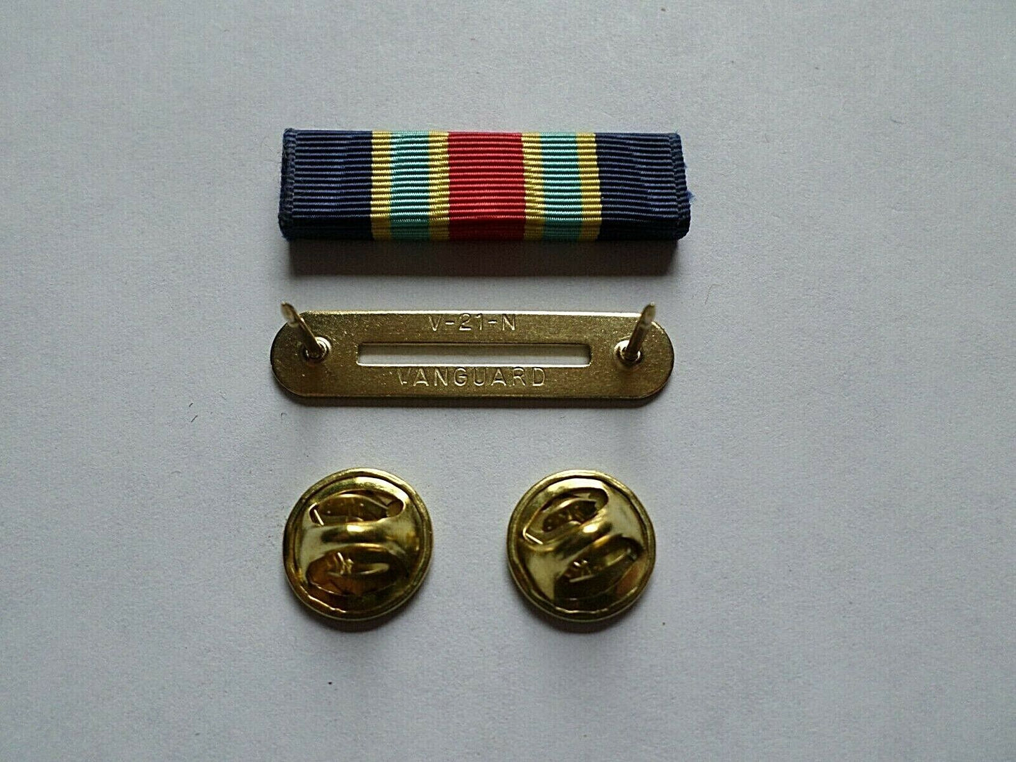 NAVY FLEET MARINE FORCE RIBBON WITH BRASS RIBBON HOLDER US MILITARY VETERAN